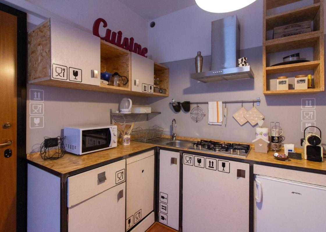 Piazza Volta Apartment كومو المظهر الخارجي الصورة