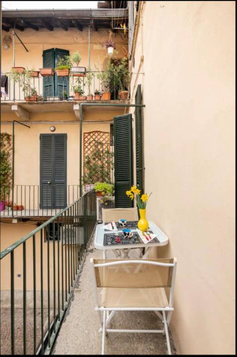 Piazza Volta Apartment كومو المظهر الخارجي الصورة