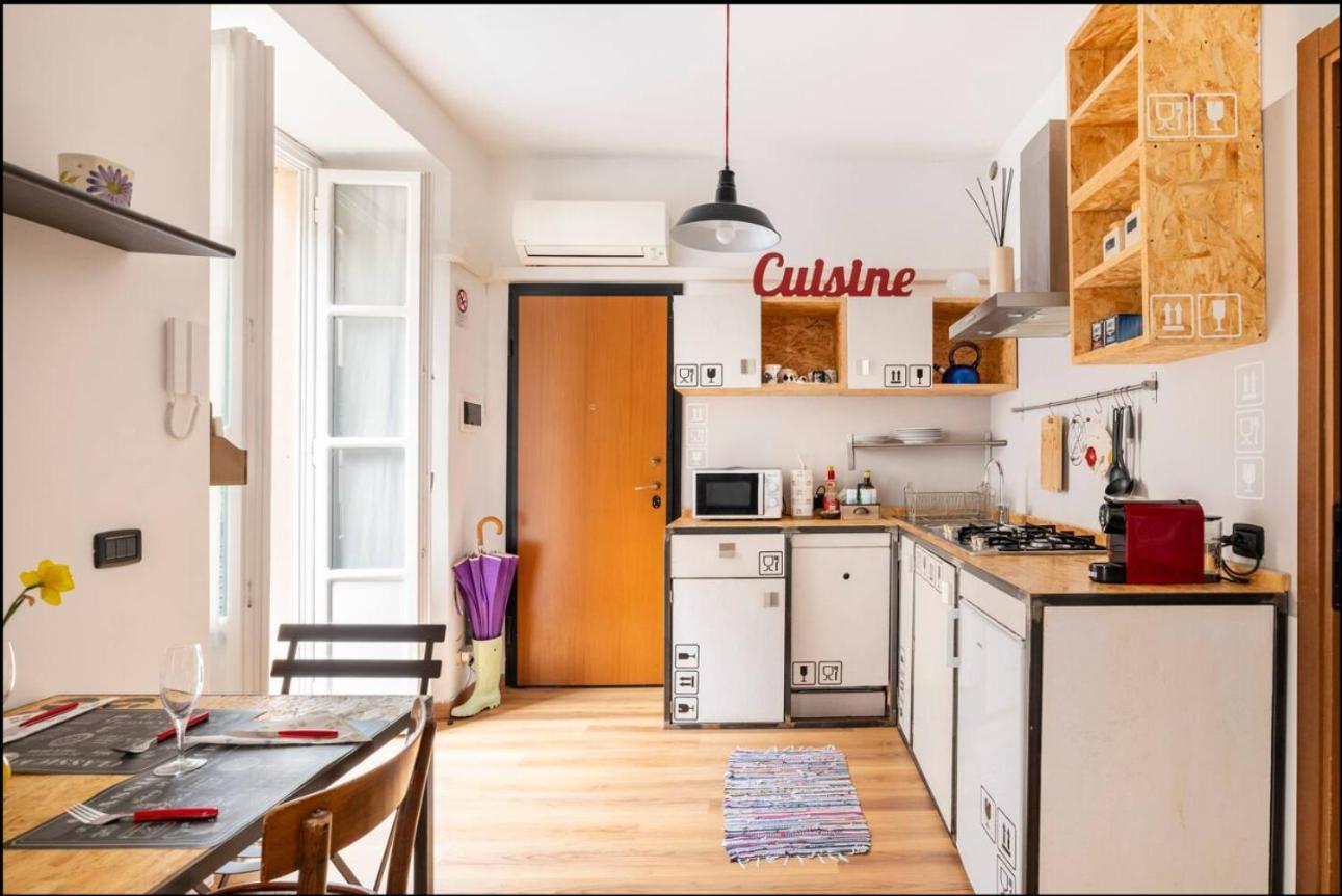 Piazza Volta Apartment كومو المظهر الخارجي الصورة